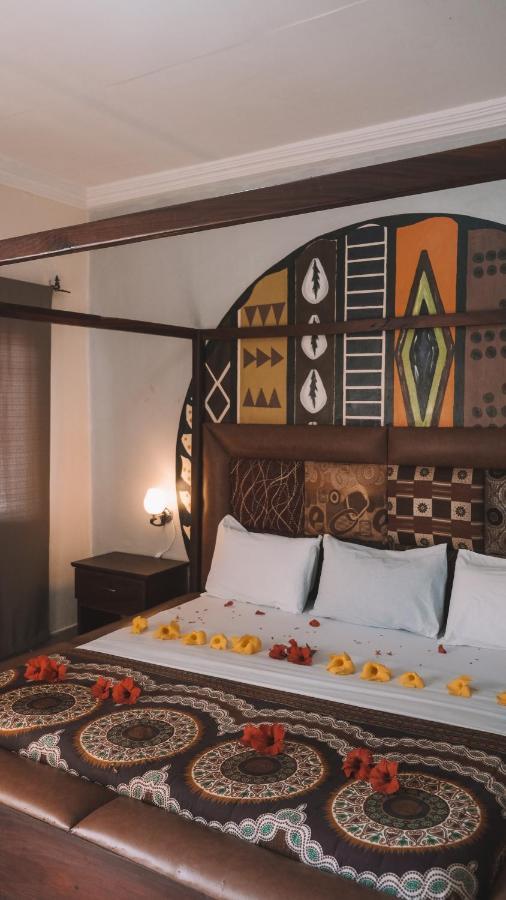 סרקונדה Bamboo Garden Hotel מראה חיצוני תמונה